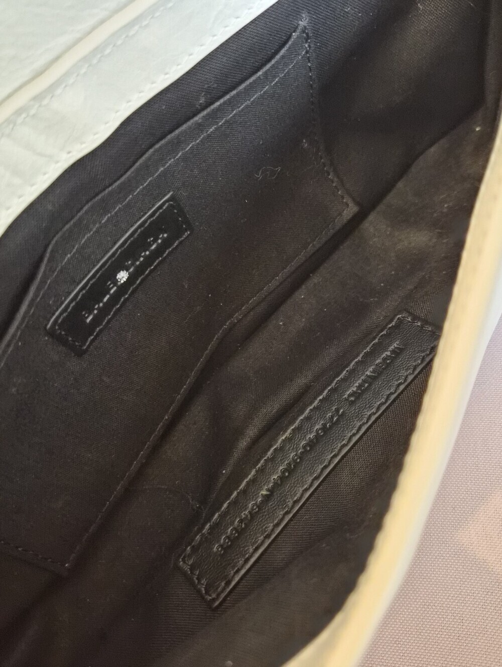 Balenciaga Le Cagole Shoulder Bag – Optic White - Picture 12 of 13